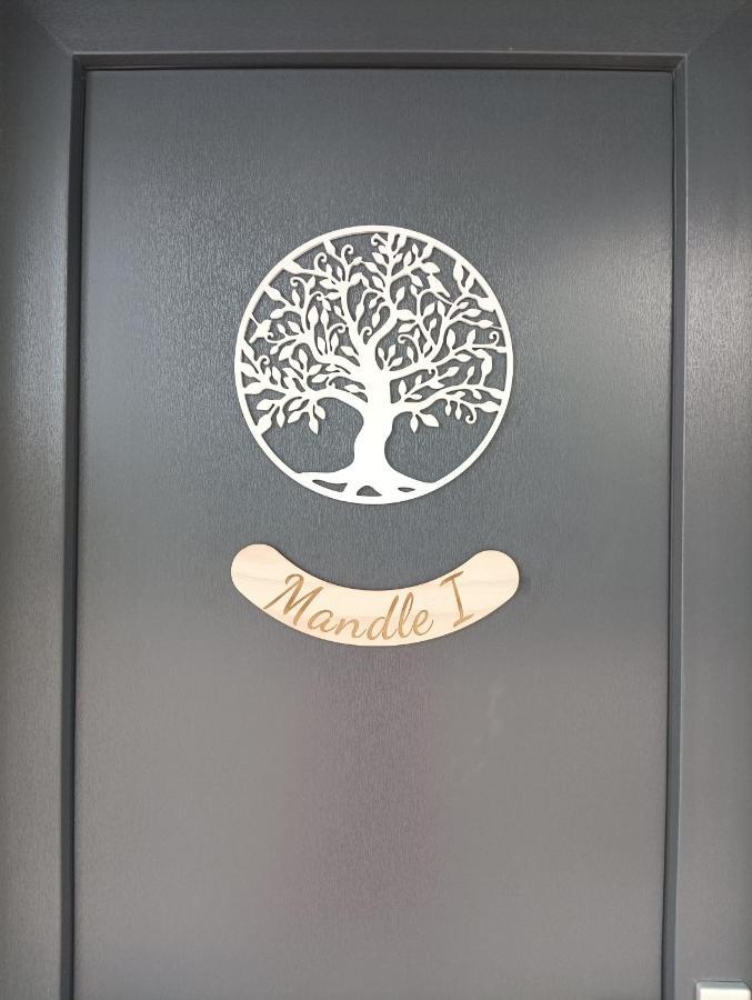 Apartment Mandle Hustopece